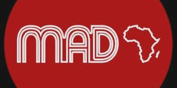 Woman slumps and d!es while brushing her teeth in Abuja