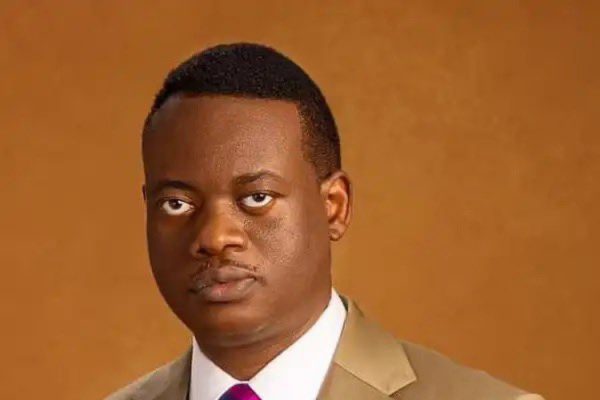 How Jesus appeared to me on a beach in Tanzania, told me to give pastor ₦5m in exchange for power to raise the d£ad and reverse autism — Apostle Arome Osayi